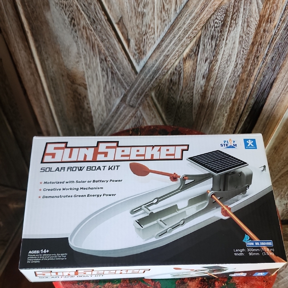 Sun Seeker NIB Solar Row Boat Kit